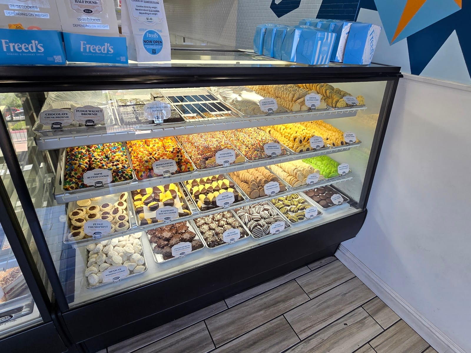 Freed's Dessert Shop, photo 4