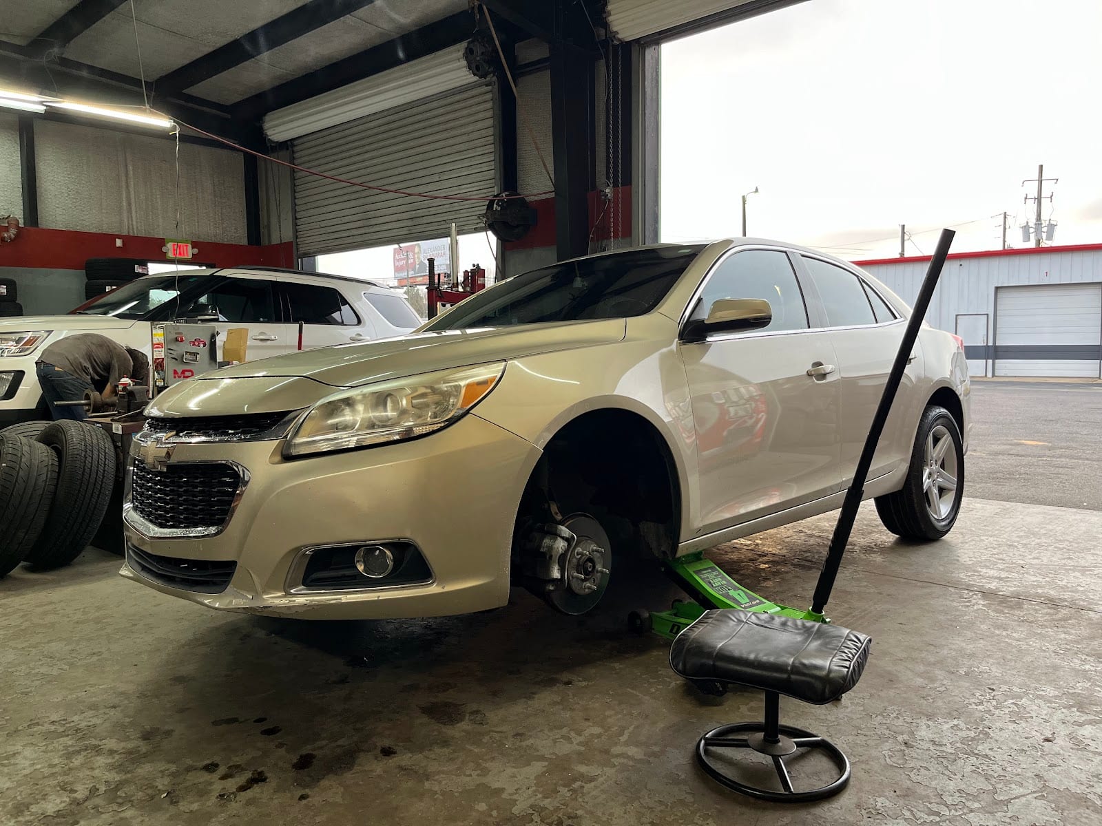 24HR Tire Service Roadside Assistance, photo 2