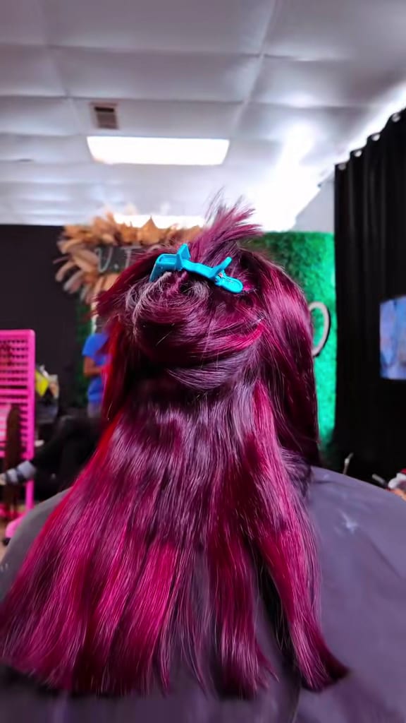 V.T. Studios Salon & barber shop, photo 3