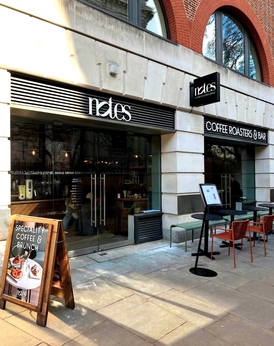Notes Coffee Roasters & Bar | St Paul's