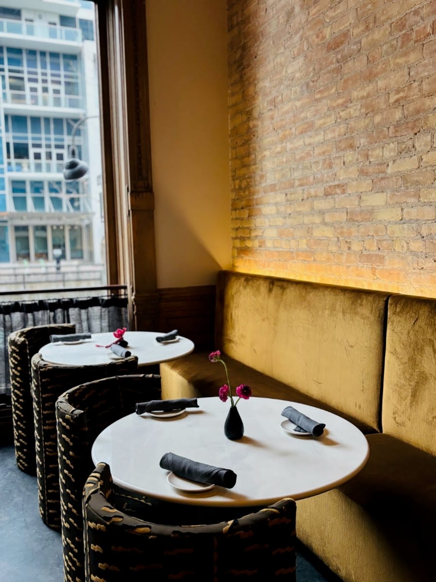 Brownstone 22, photo 2