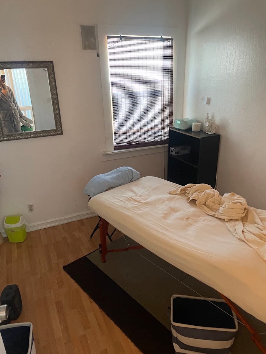 Noe Valley Spa, photo 3