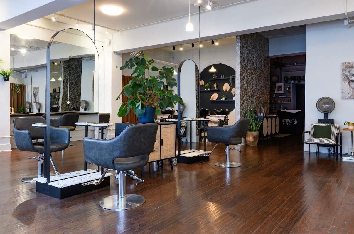 Ivonne Garcia at Sanctuary Salon, photo 2