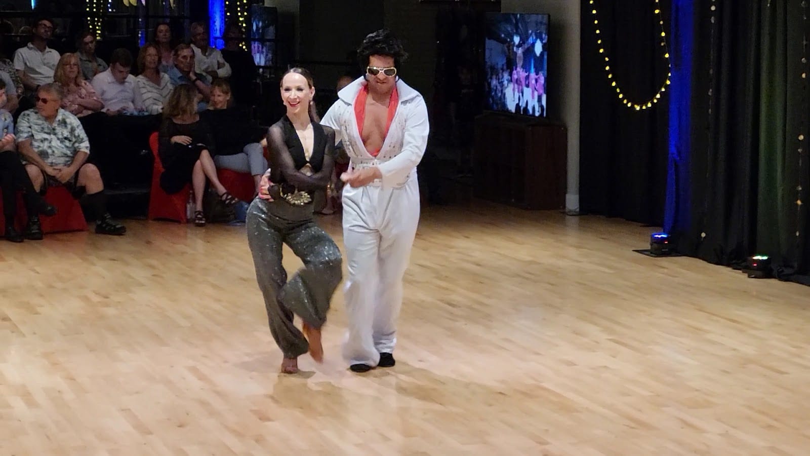 Dynasty Dance Clubs, photo 3