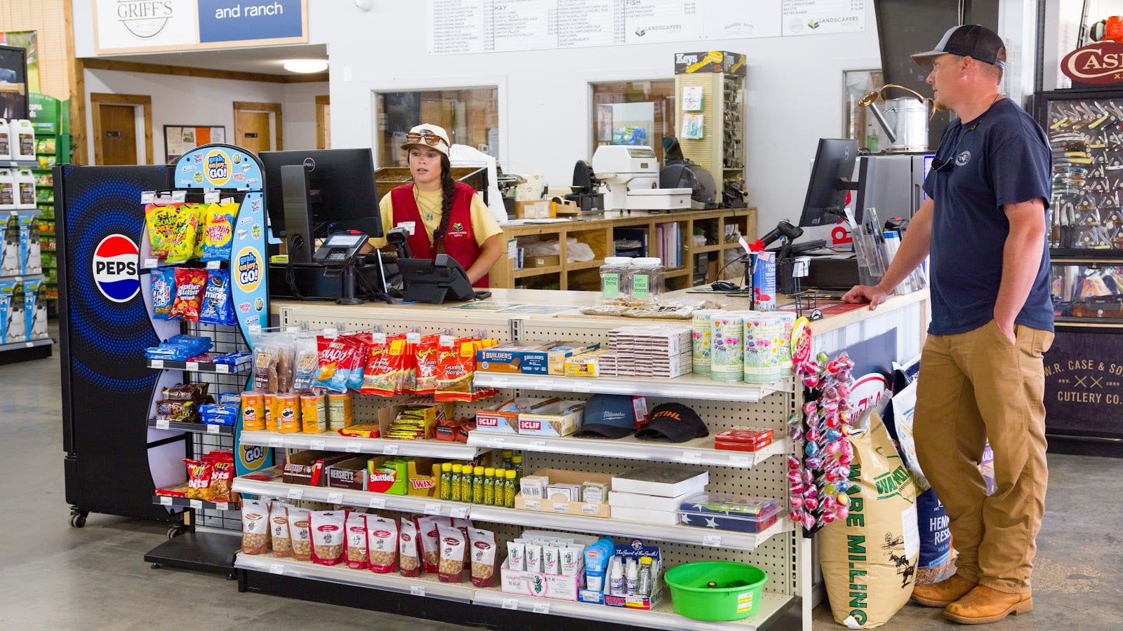 Landscapers Supply/Griff's & True Value Hardware of Pendleton, photo 3
