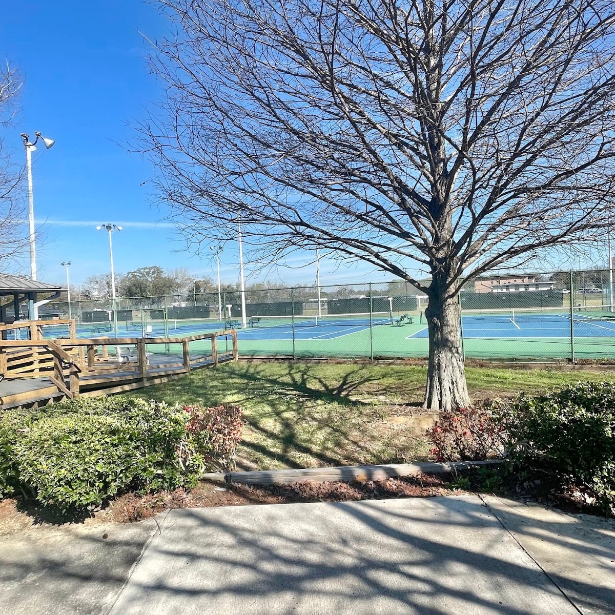 Lyons Park Tennis Center & Park