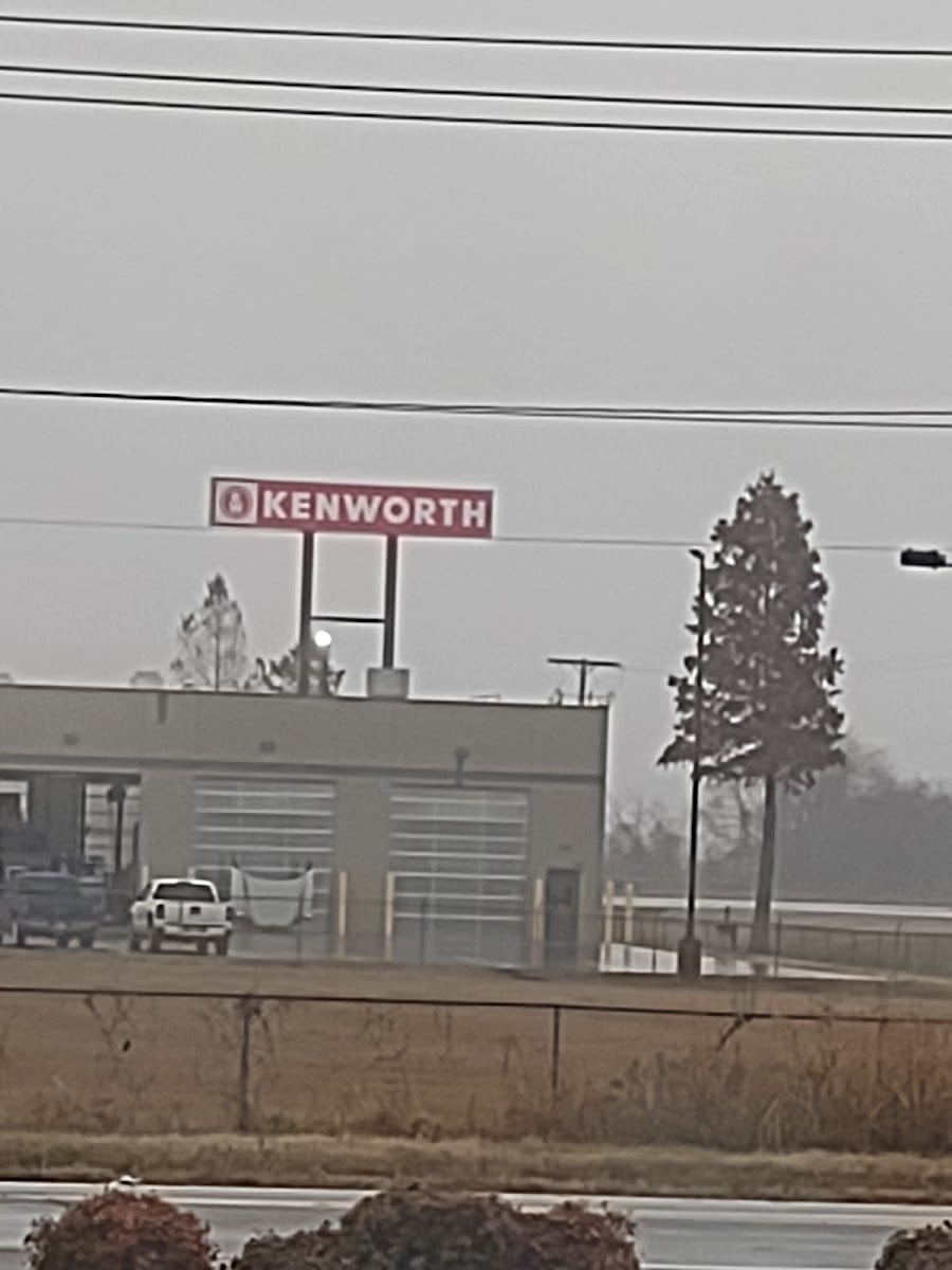MHC Kenworth - Little Rock, photo 2