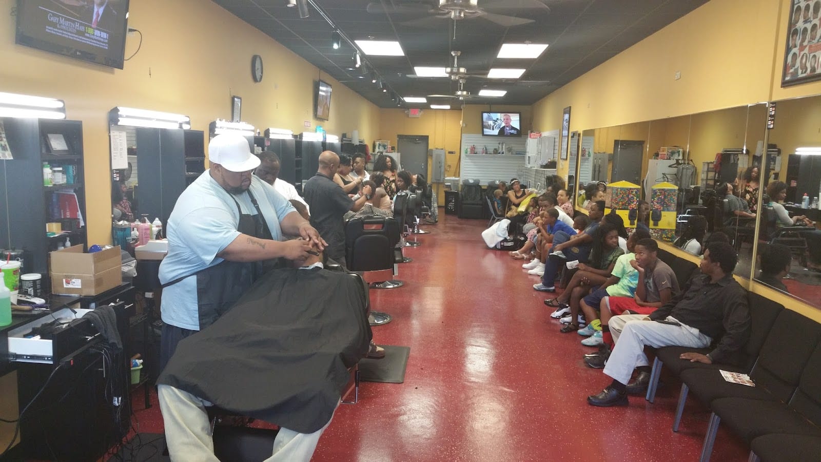 100 Degrees Barber Shop, photo 2
