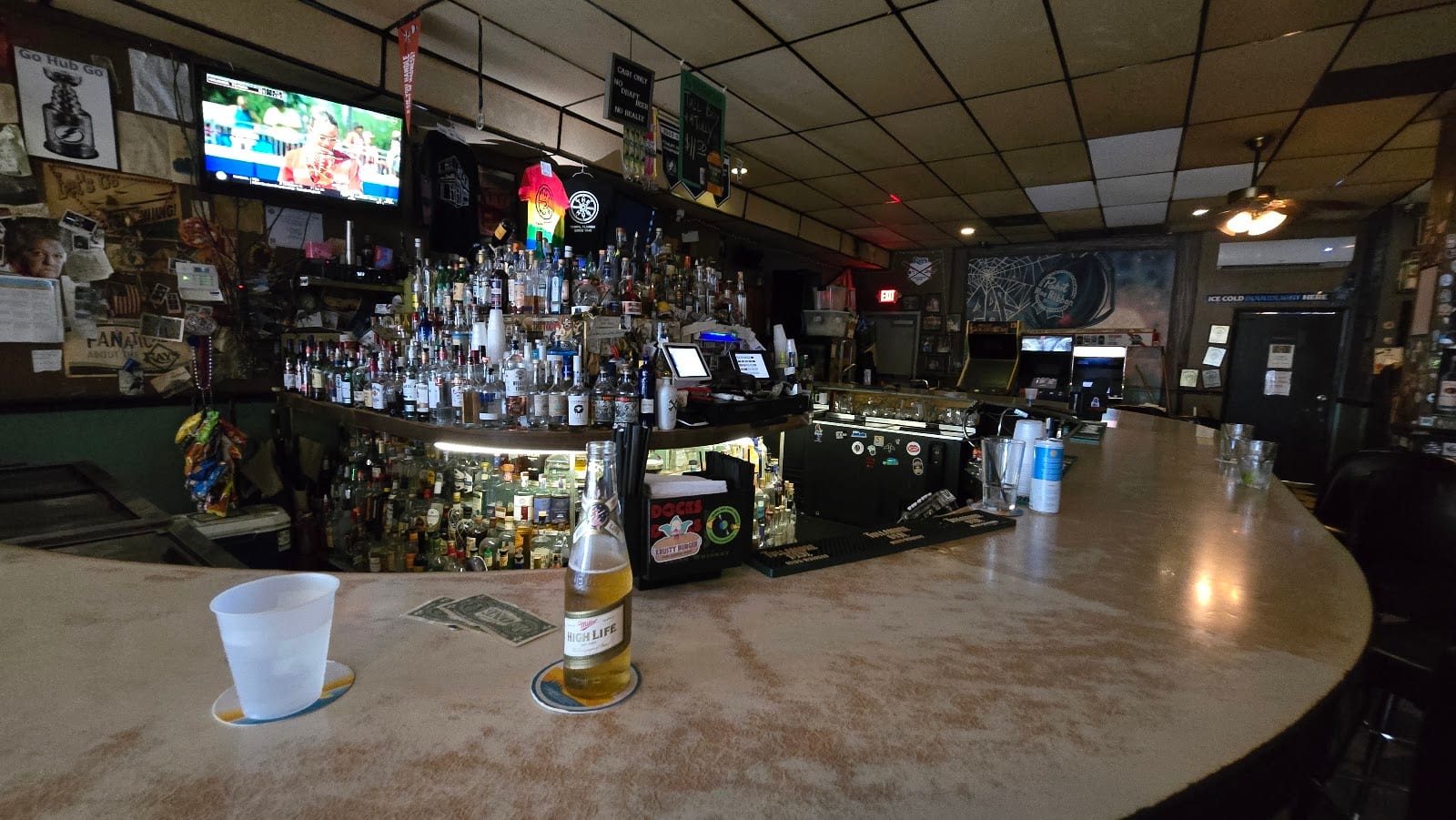 The Hub Bar, photo 4