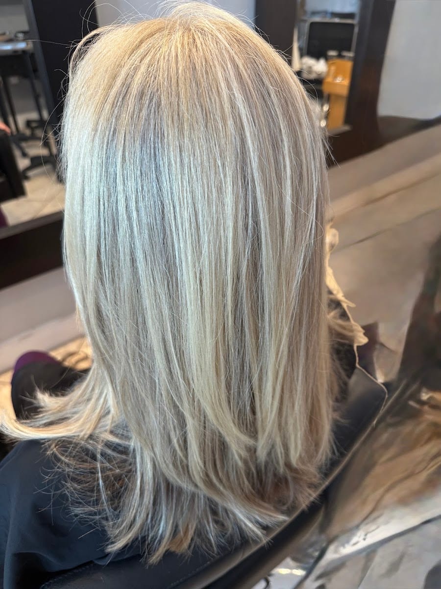 TRUTH HAIR