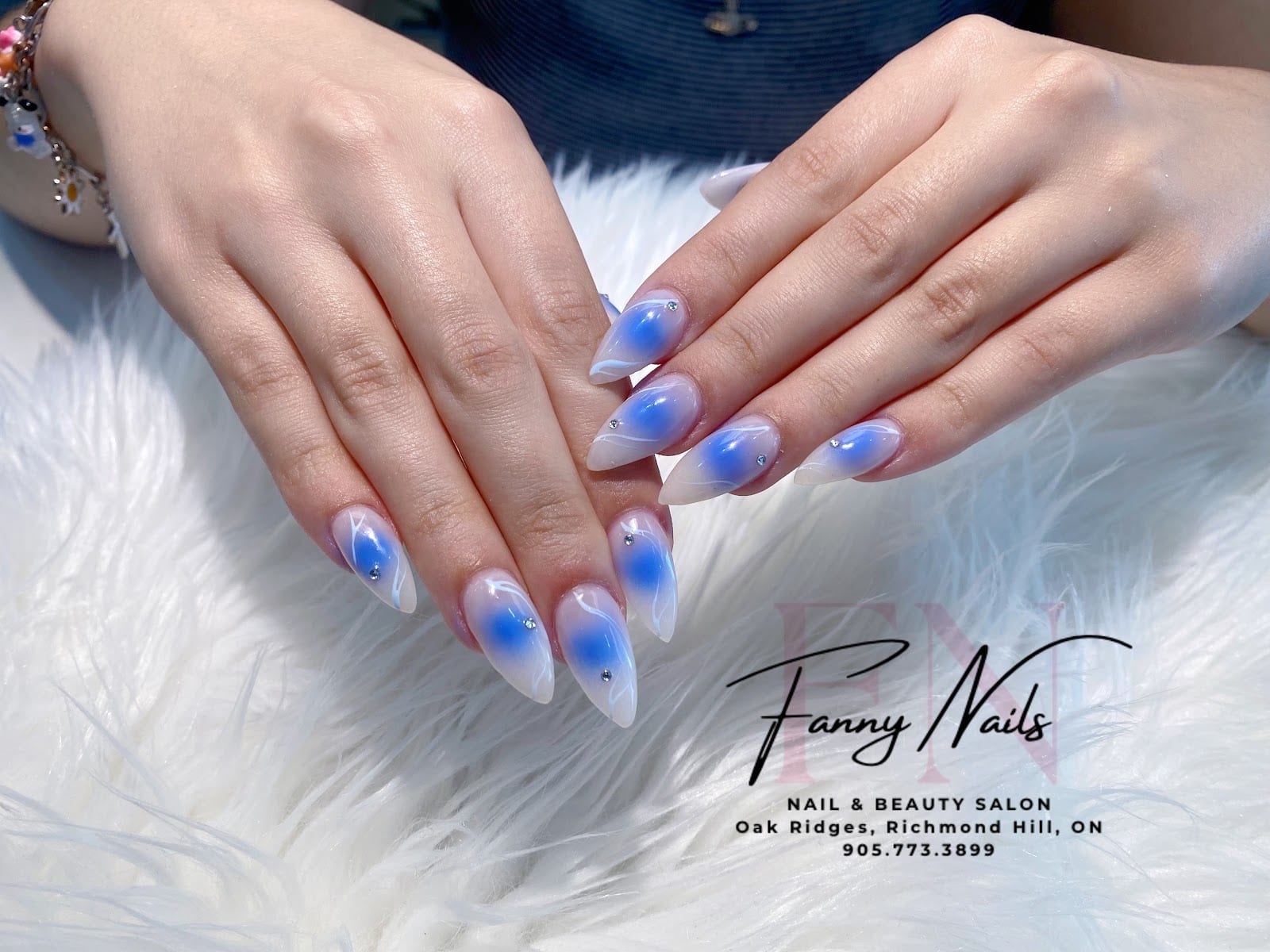 Fanny Nails, photo 4