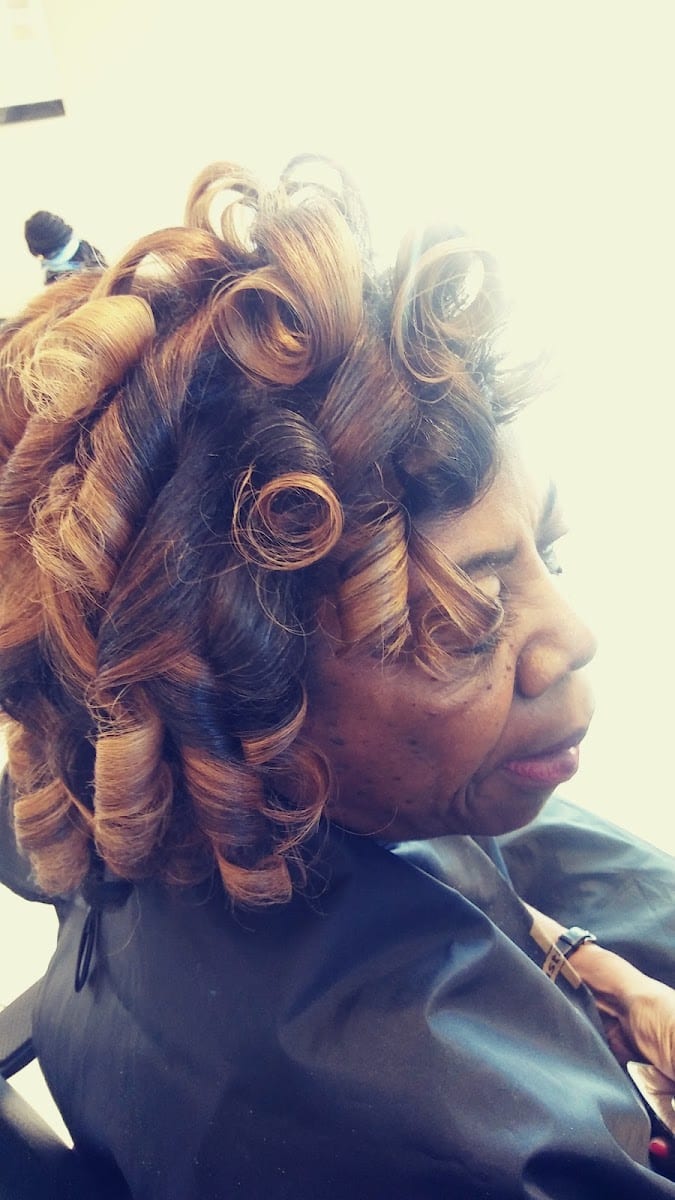 Creative Hair Solutions, photo 2