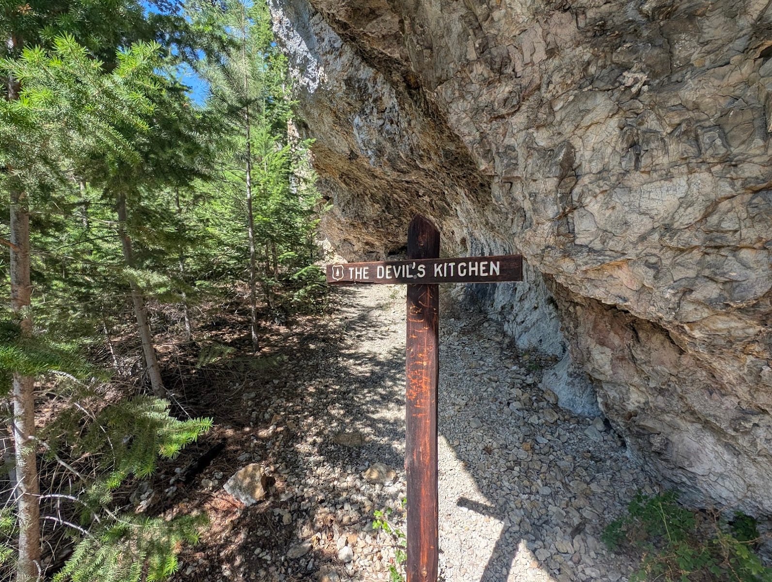Devils Kitchen, photo 2