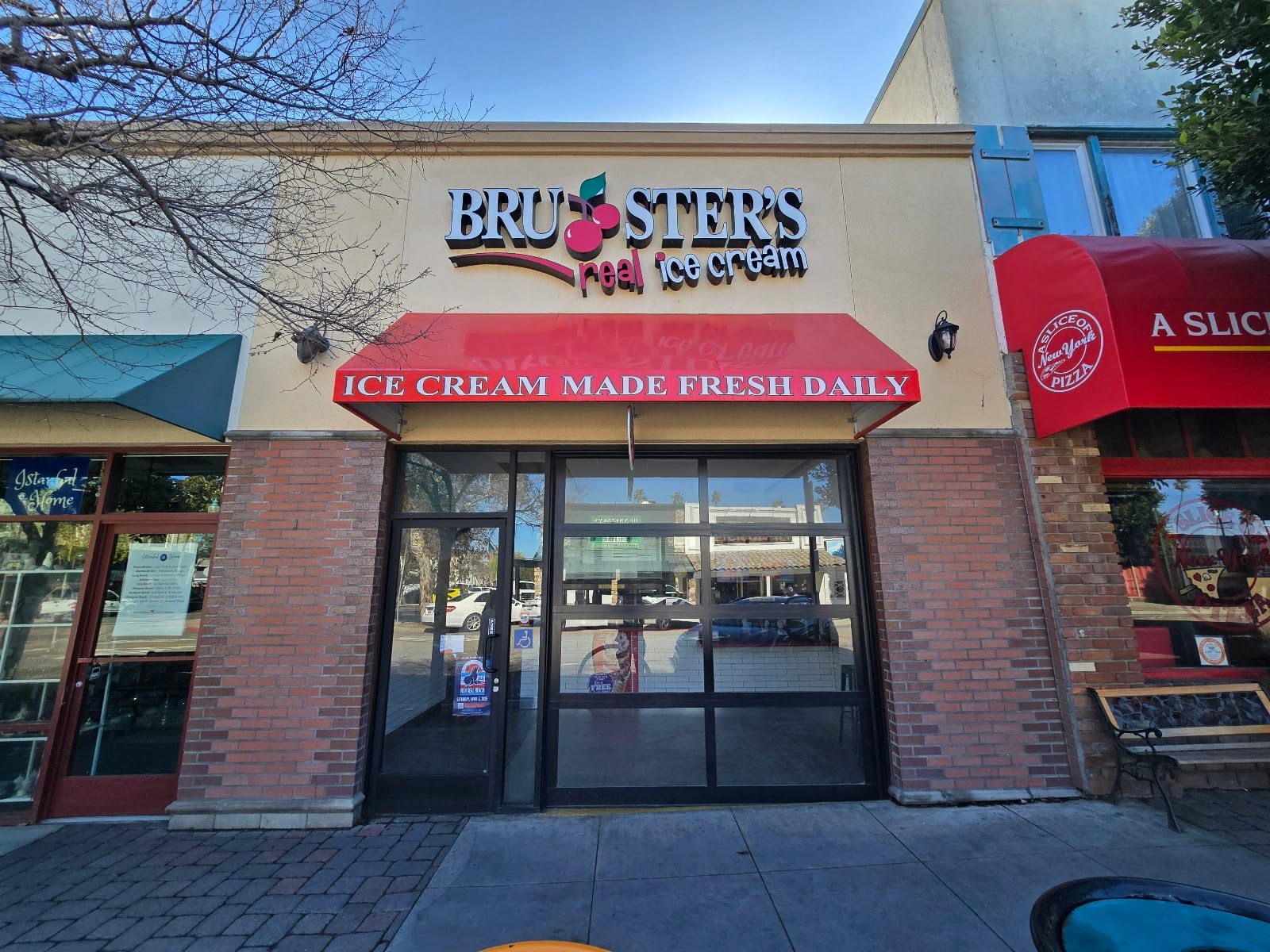 Bruster's Real Ice Cream