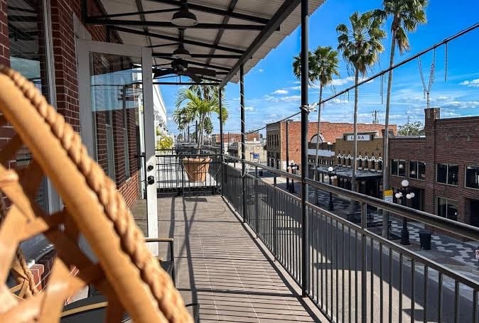 Romeo y Julieta - Two Upscale Studios, Near Dog Park and Coffee Shop, photo 2