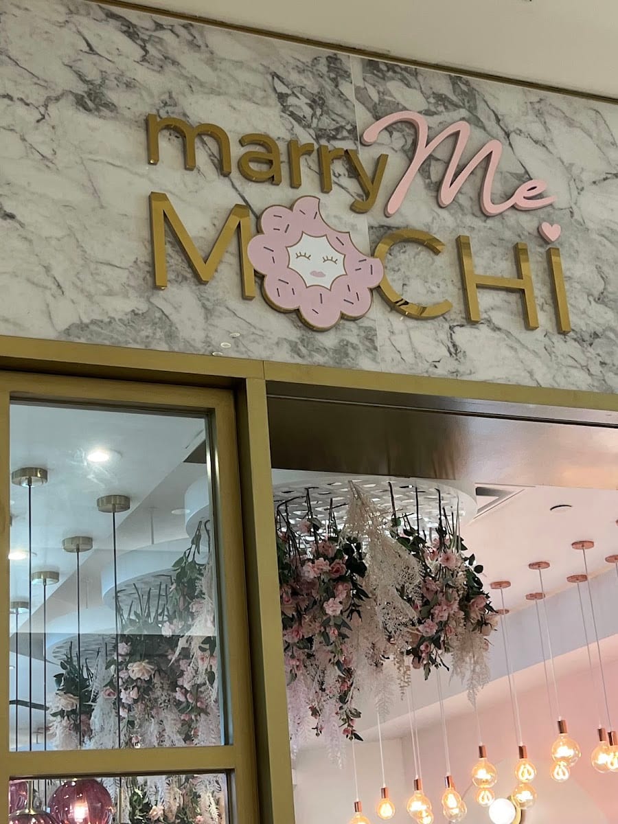 Marry Me Mochi