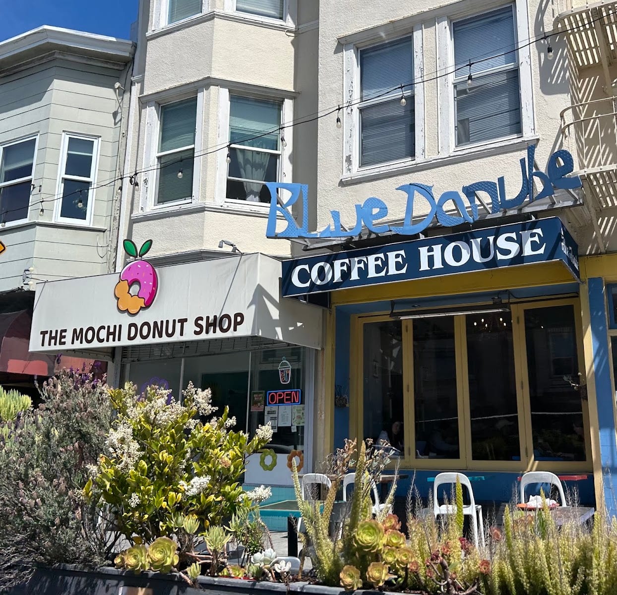 Blue Danube Coffee House, photo 2