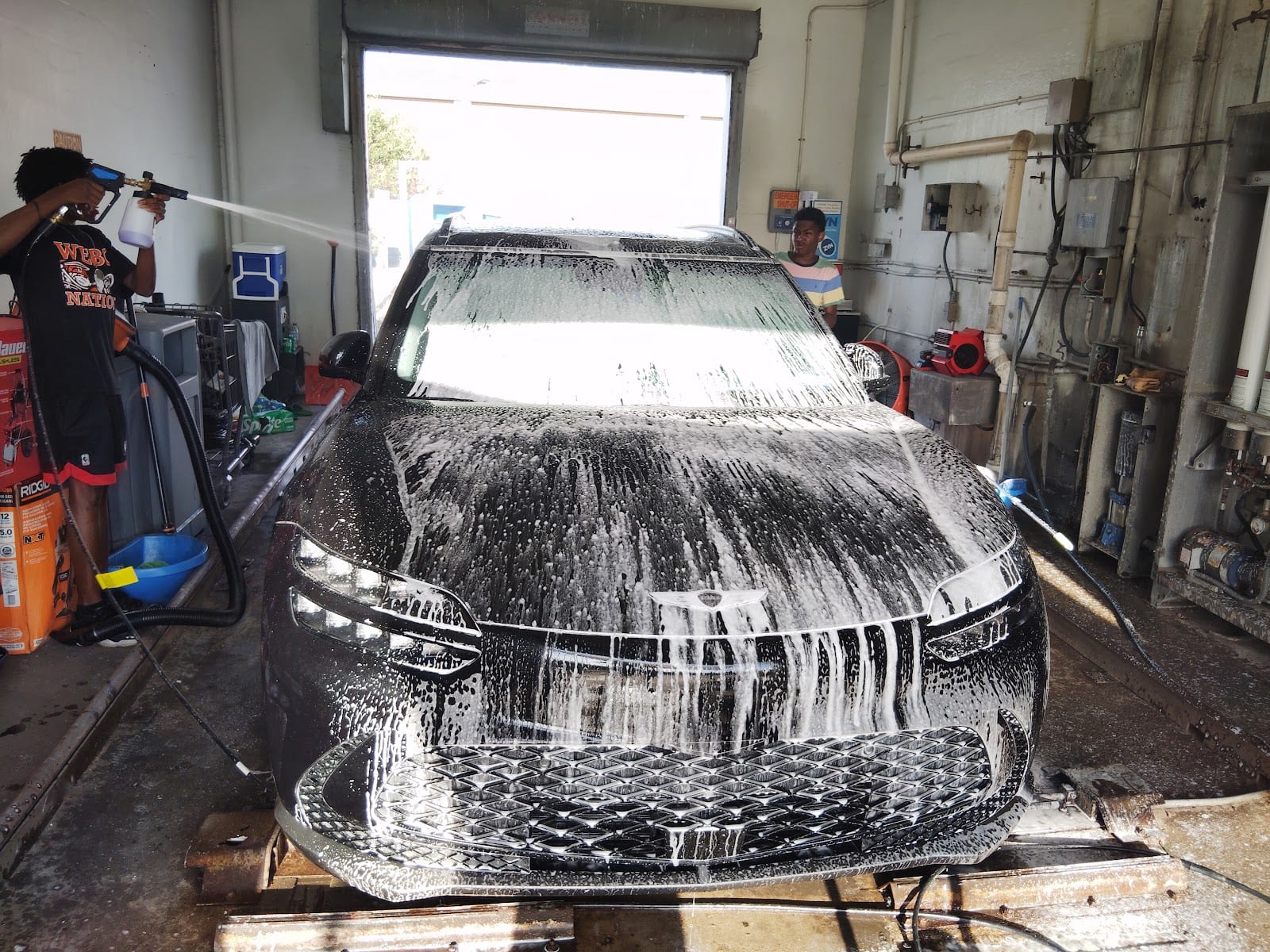 Pro pressure Hand Car Wash and Detail shop