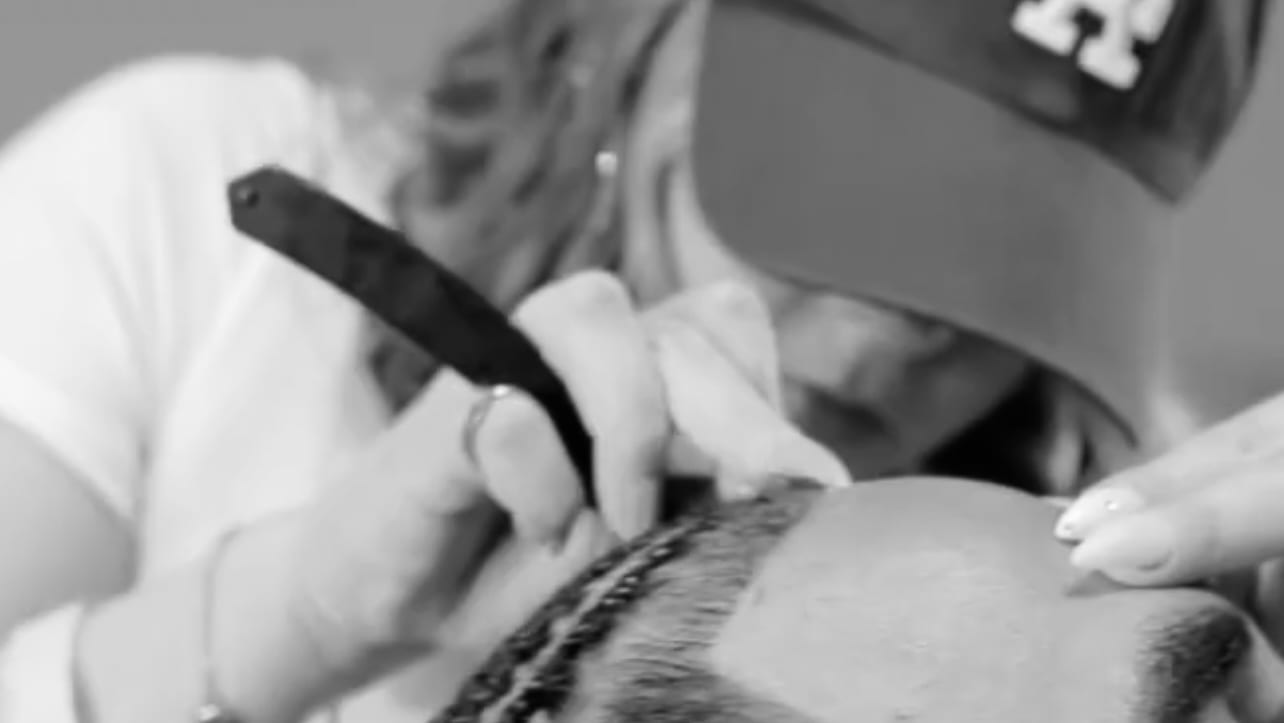 Cait THE Barber, photo 2