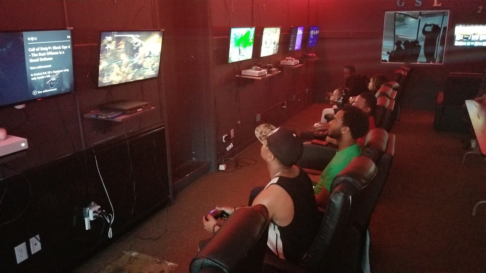 Game Station & Lounge, photo 2