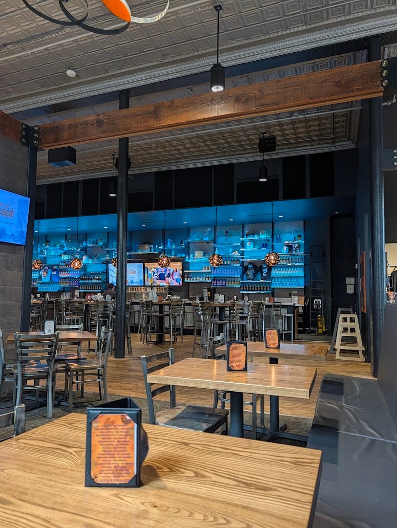 New Holland Brewing - Battle Creek Brewpub, photo 2