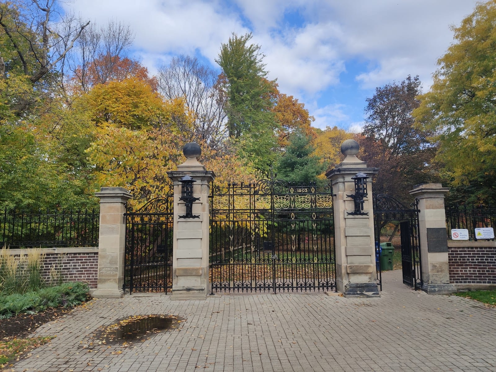 Craigleigh Gardens Dog Park