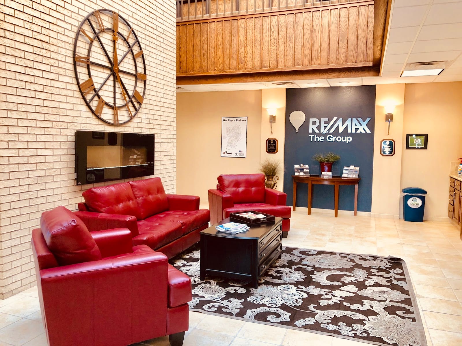 Ashley Soffe - RE/MAX The Group, photo 2