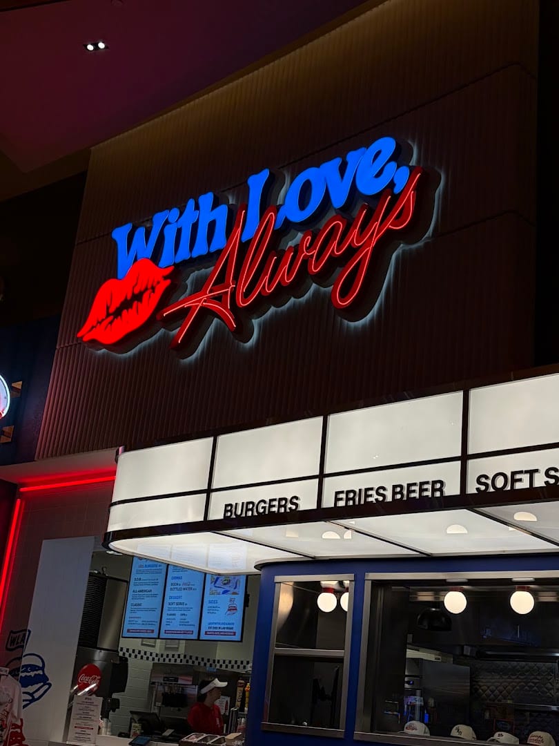 With Love, Always - Red Rock, photo 3