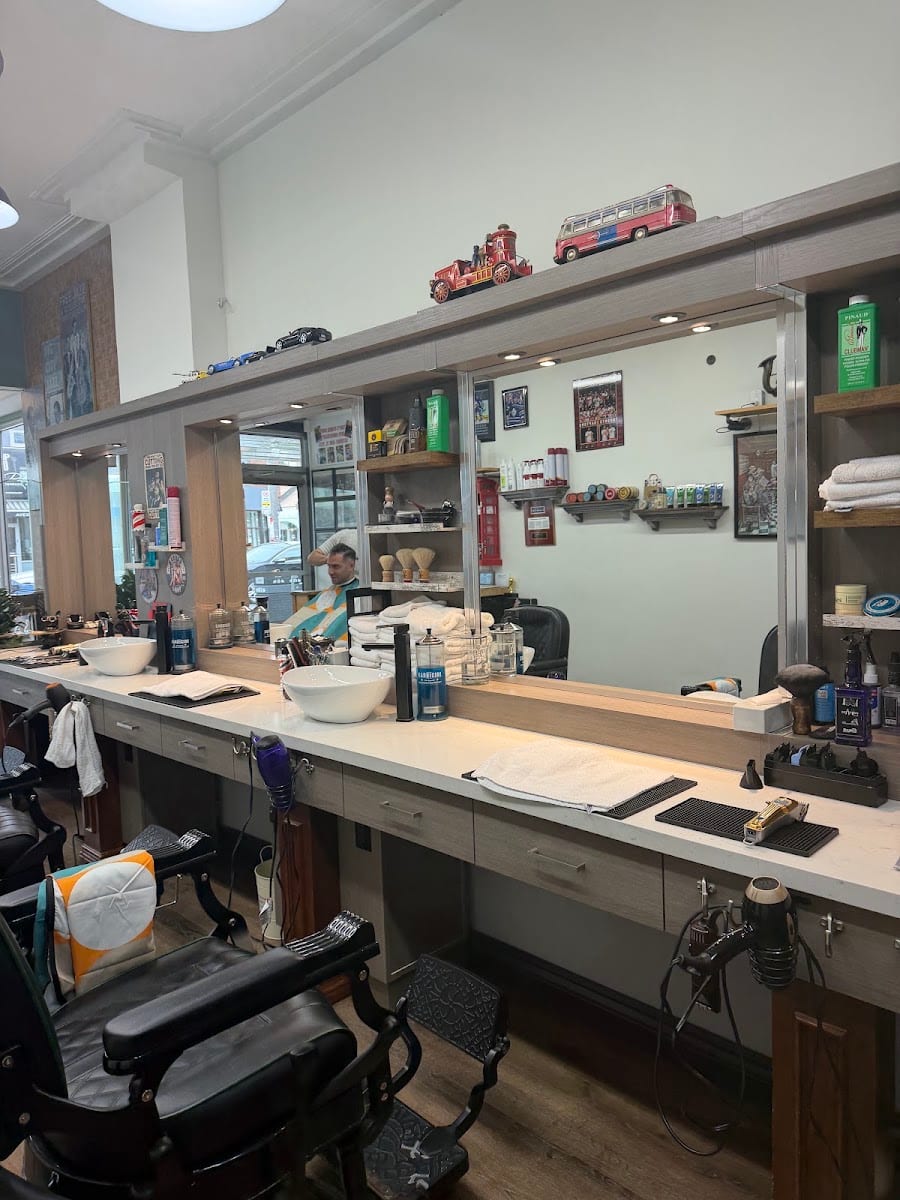 Tony's Barber Shop, photo 4
