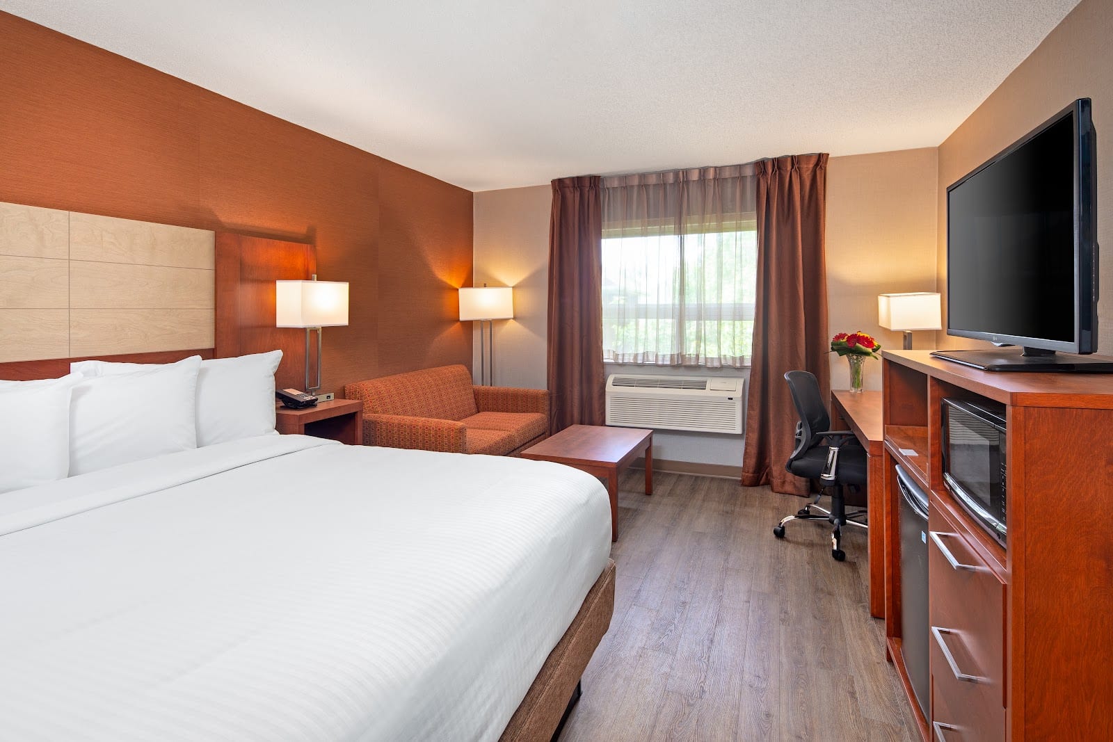 Hotel Richmond Hill ON North, photo 3
