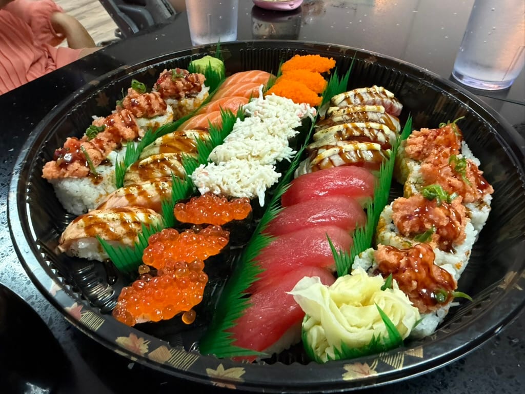 Hou Fish Market - Waipahu