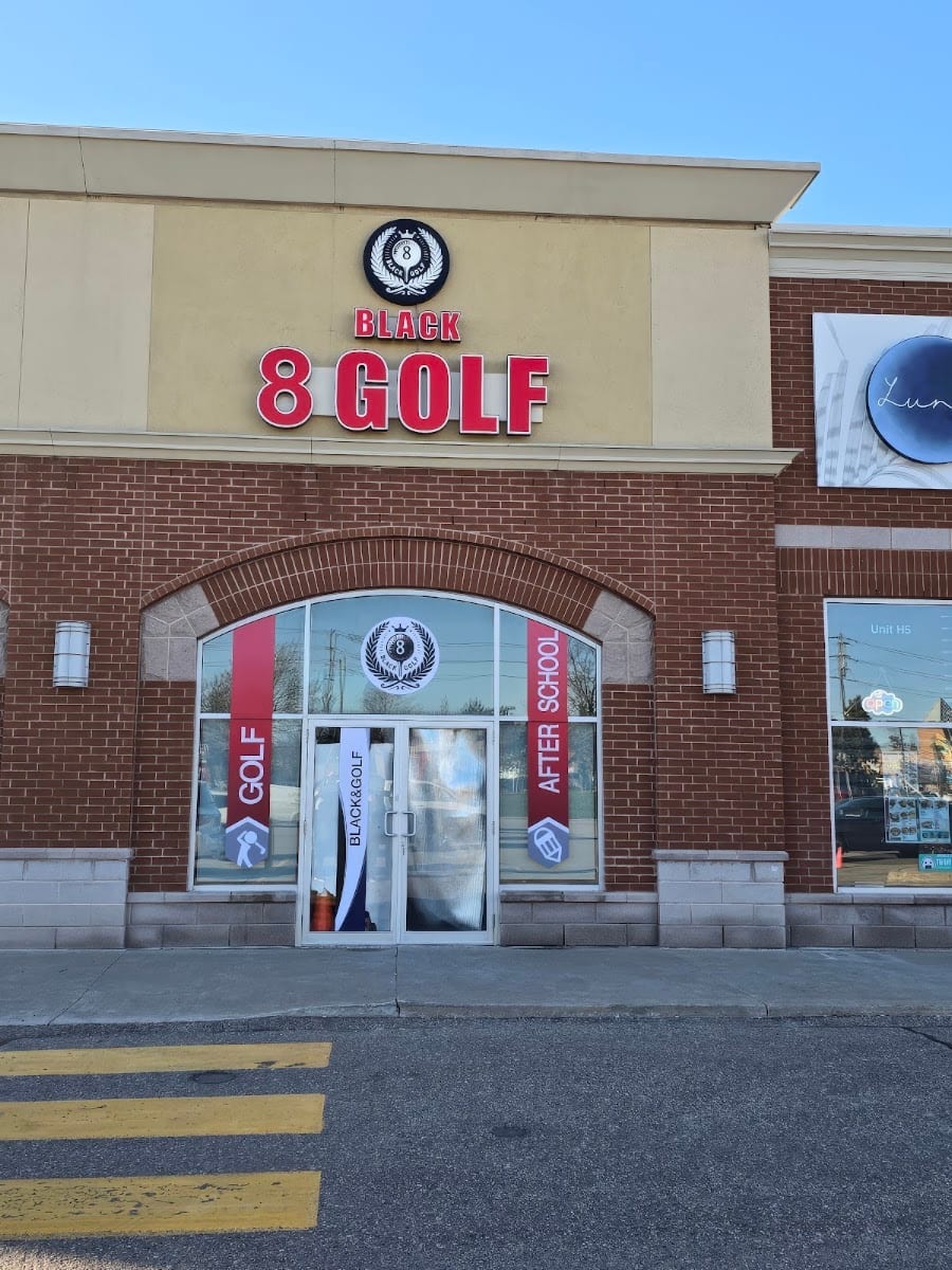 Black 8 Golf, photo 2