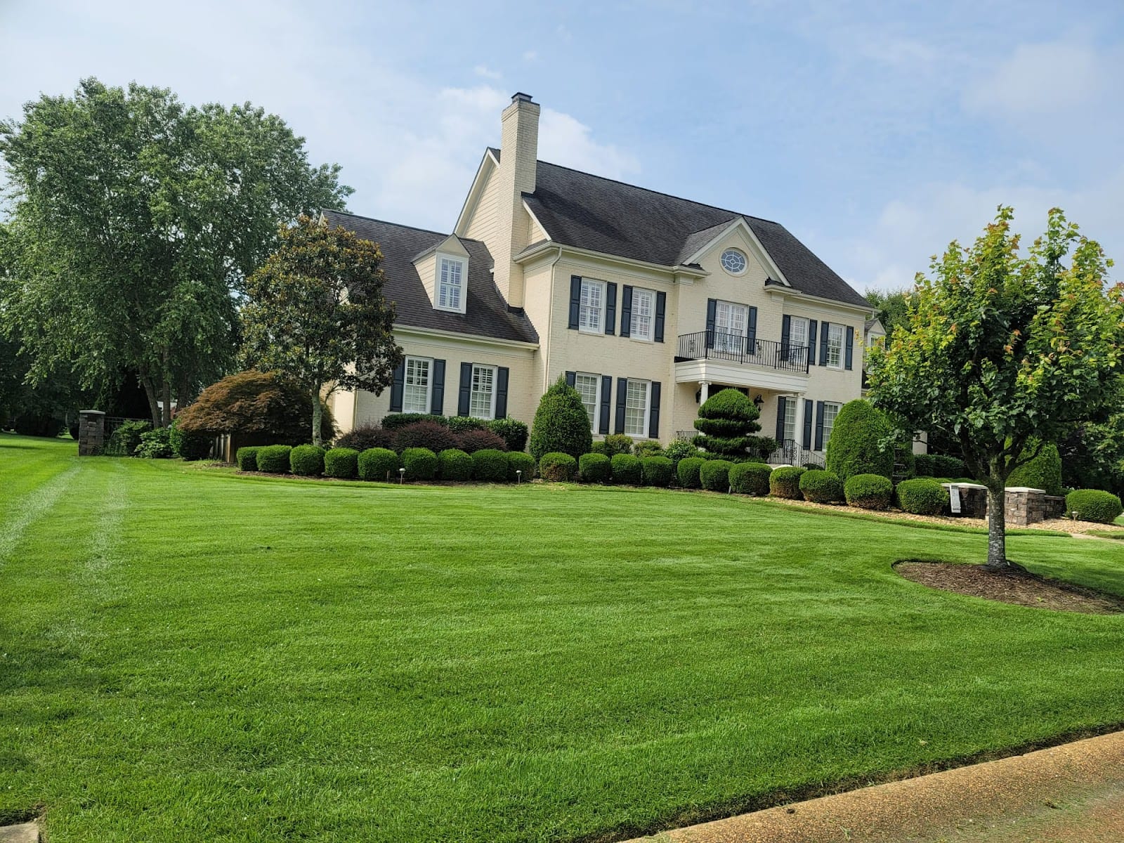 J&R Lawn And Landscape LLC, photo 2