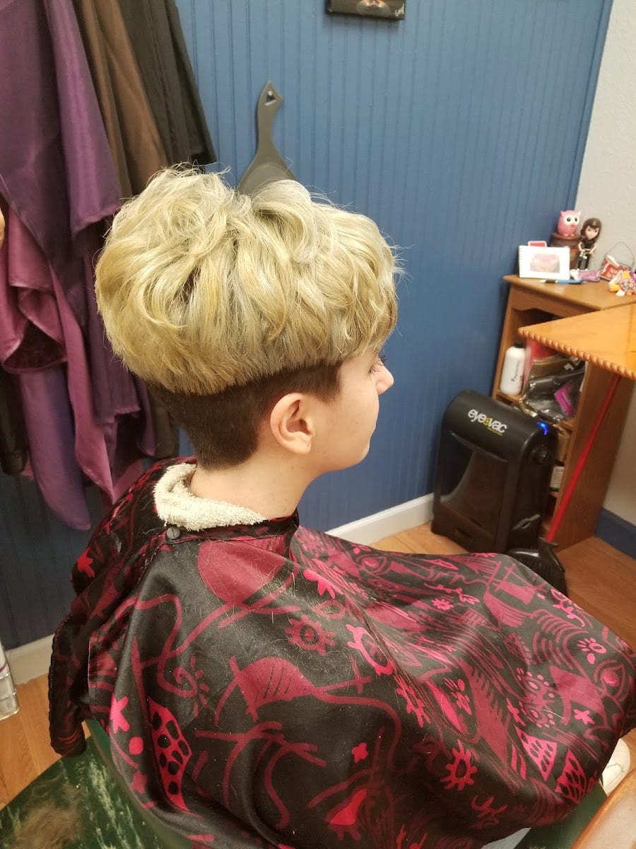 Artistic Hair, photo 3