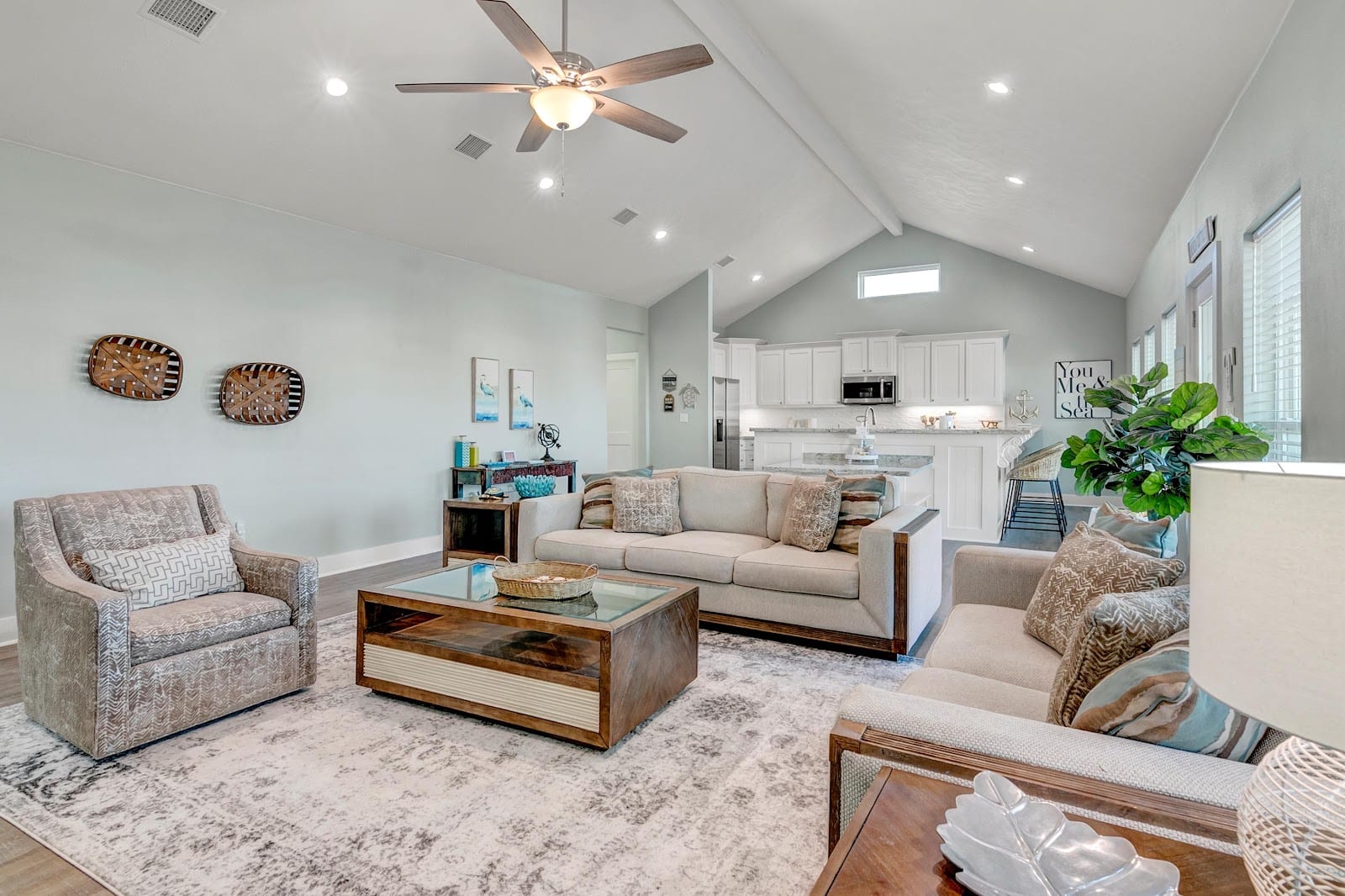 The Arcana Shafer Real Estate Group, RE/MAX One, photo 3