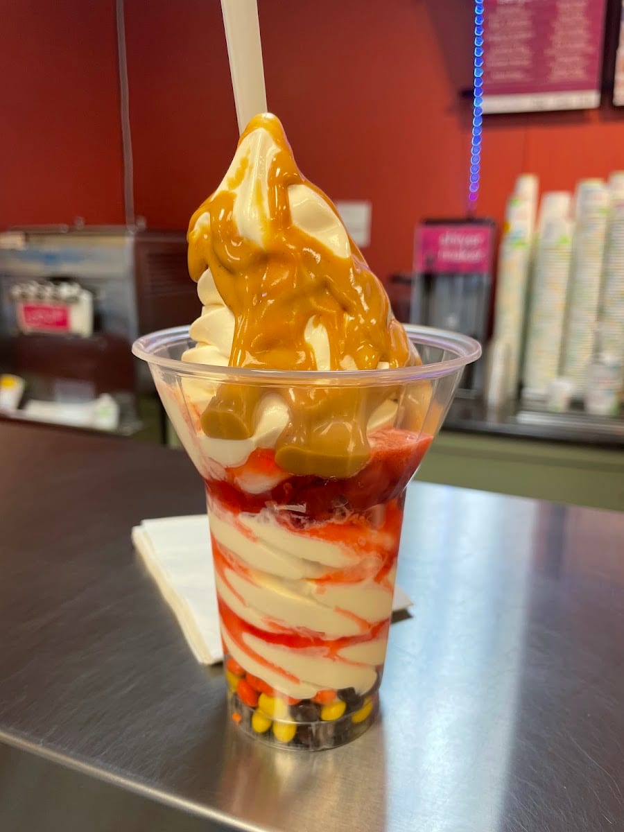 TCBY - Georgetown Square, photo 4
