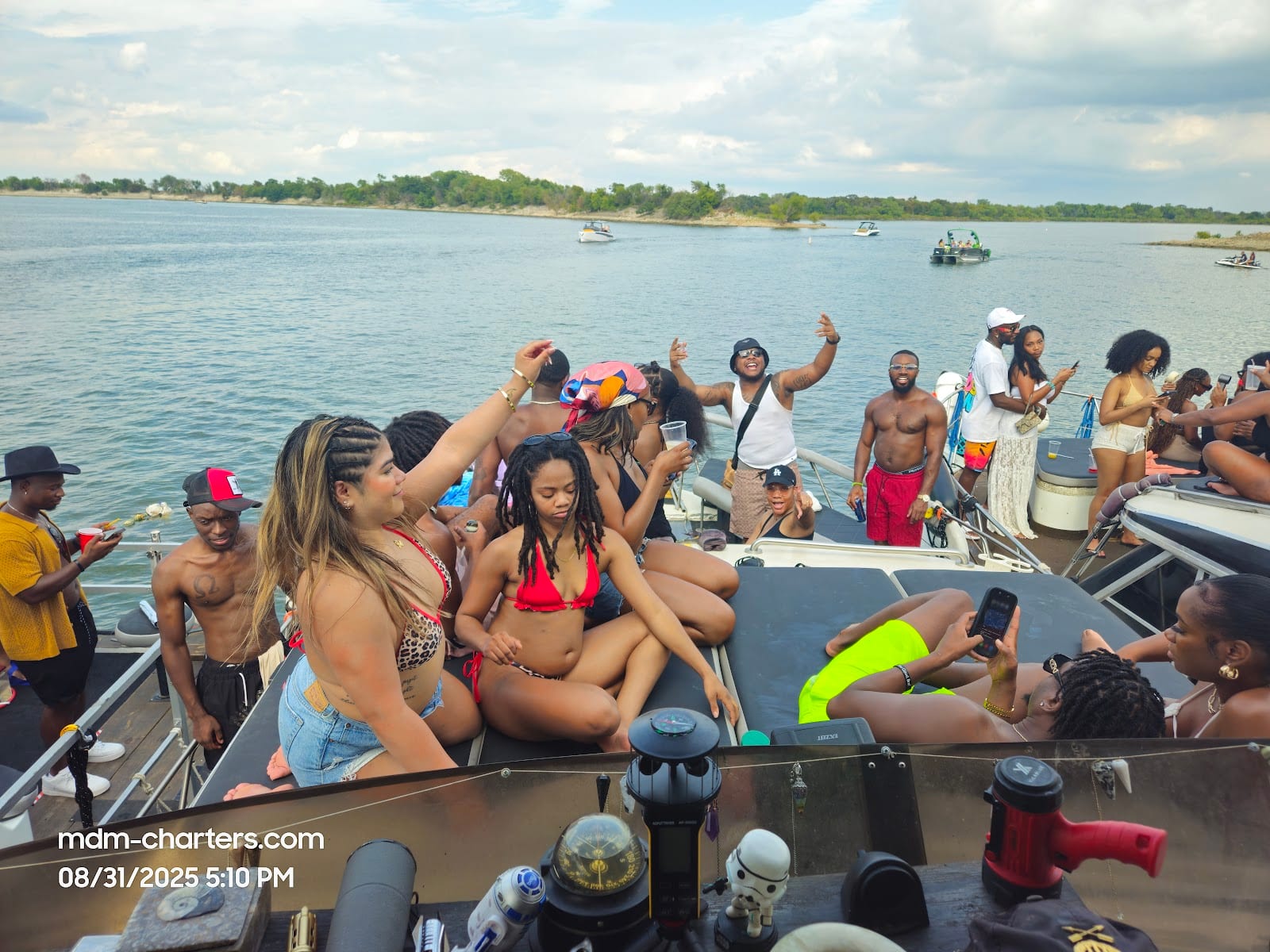 MUTINEERS LUXURY YACHT SERVICES, photo 4