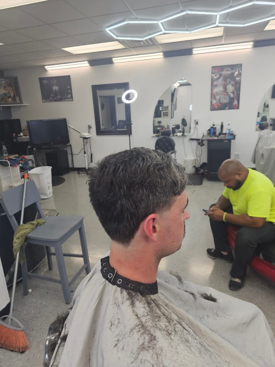 Bipp Da Barber, photo 4