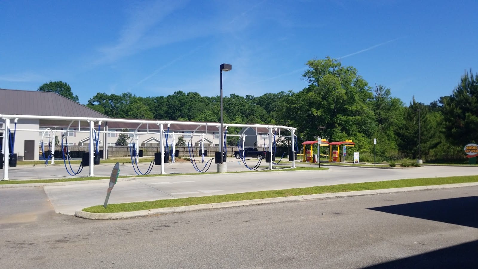 Rich's Car Wash - Celeste Rd, photo 2