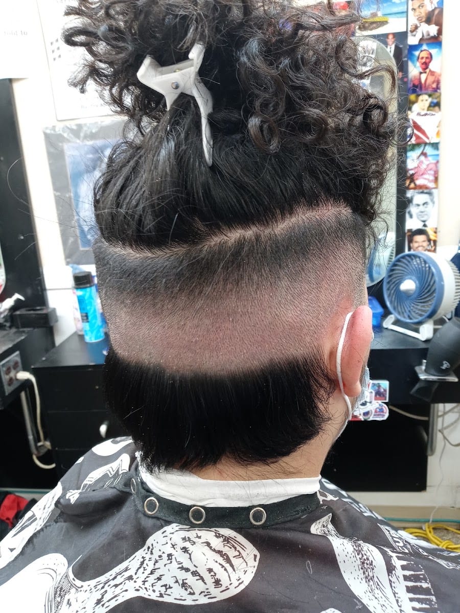 Andre's Barbershop, photo 3