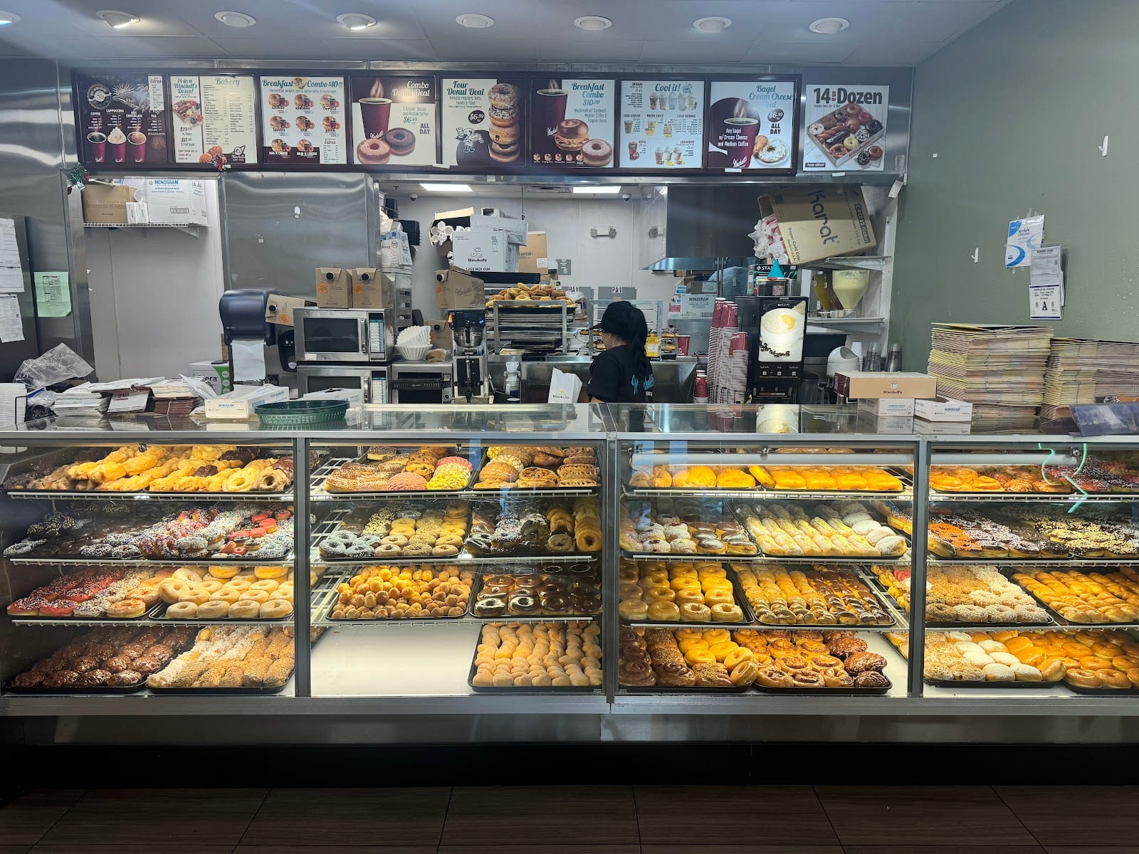 Winchell's, photo 3