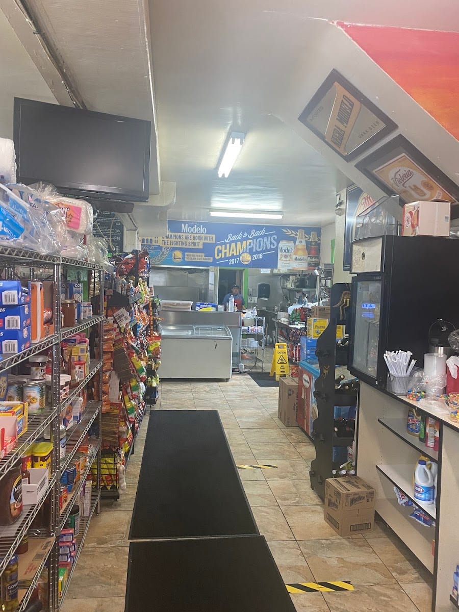 Don Chuys Mexi-Mercado, photo 2