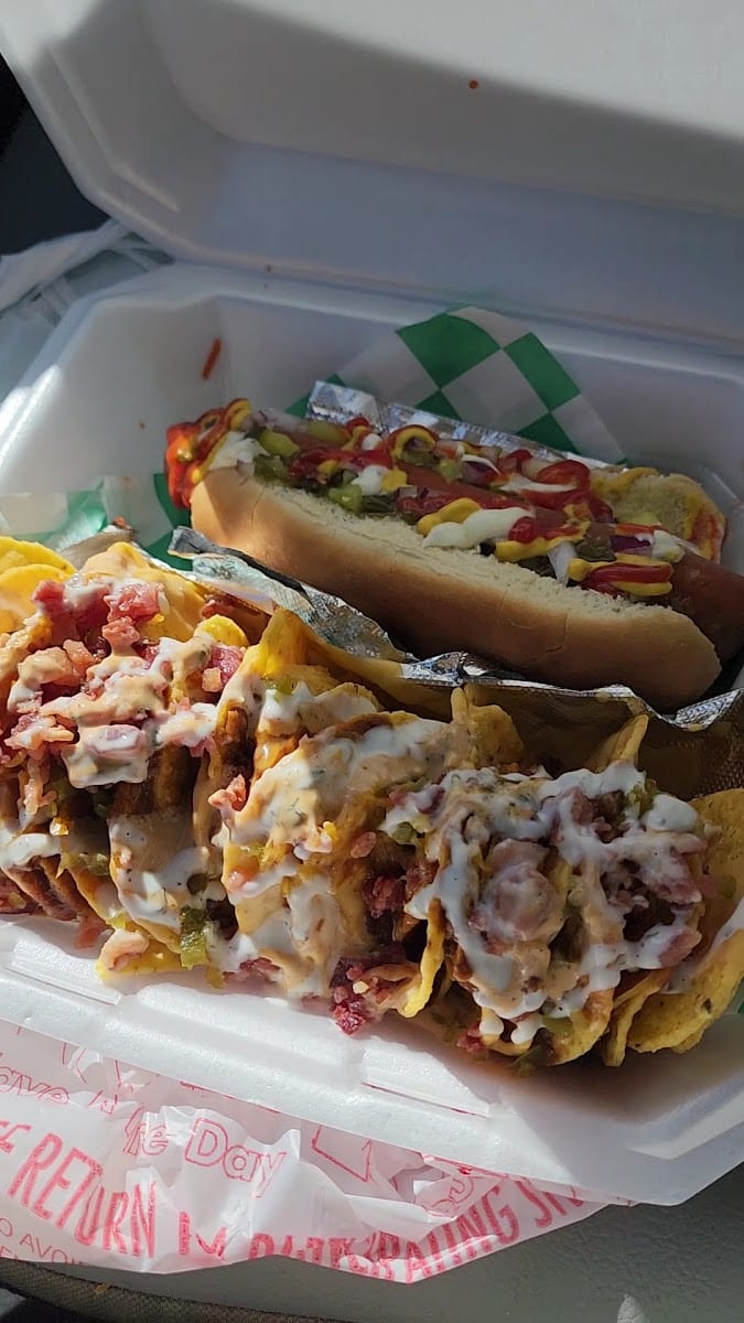 TraePay’s Snacks & Snoballs, photo 2