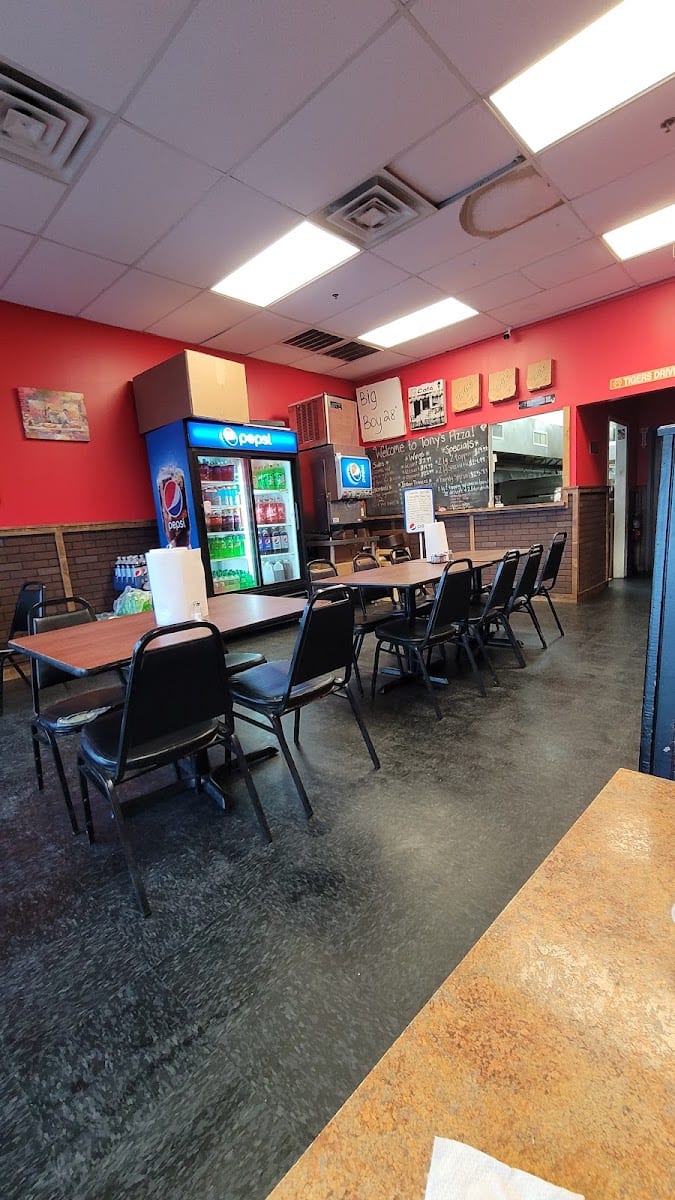Tony's Pizza & Subs, photo 4