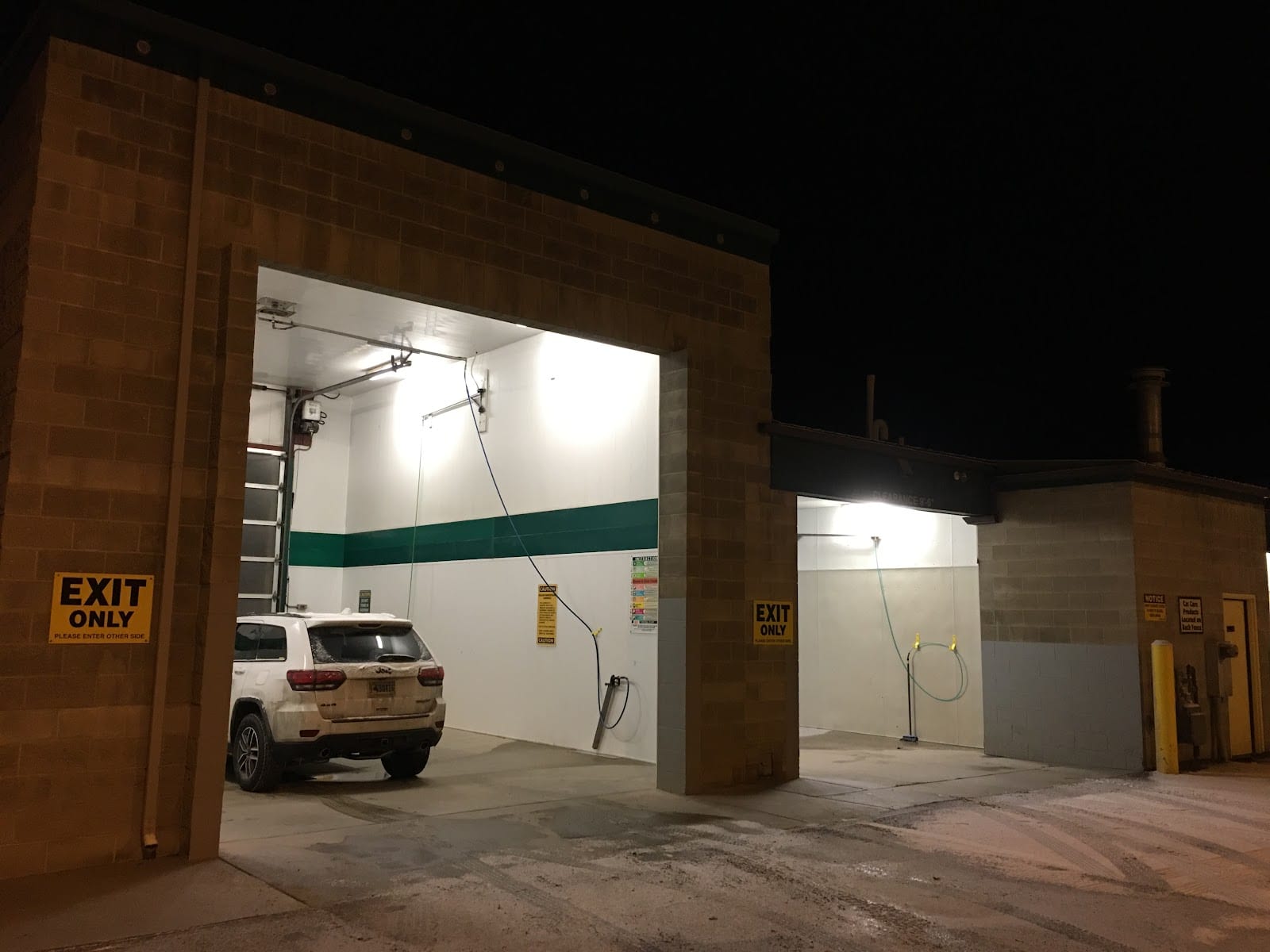 Montana Ave Car Wash