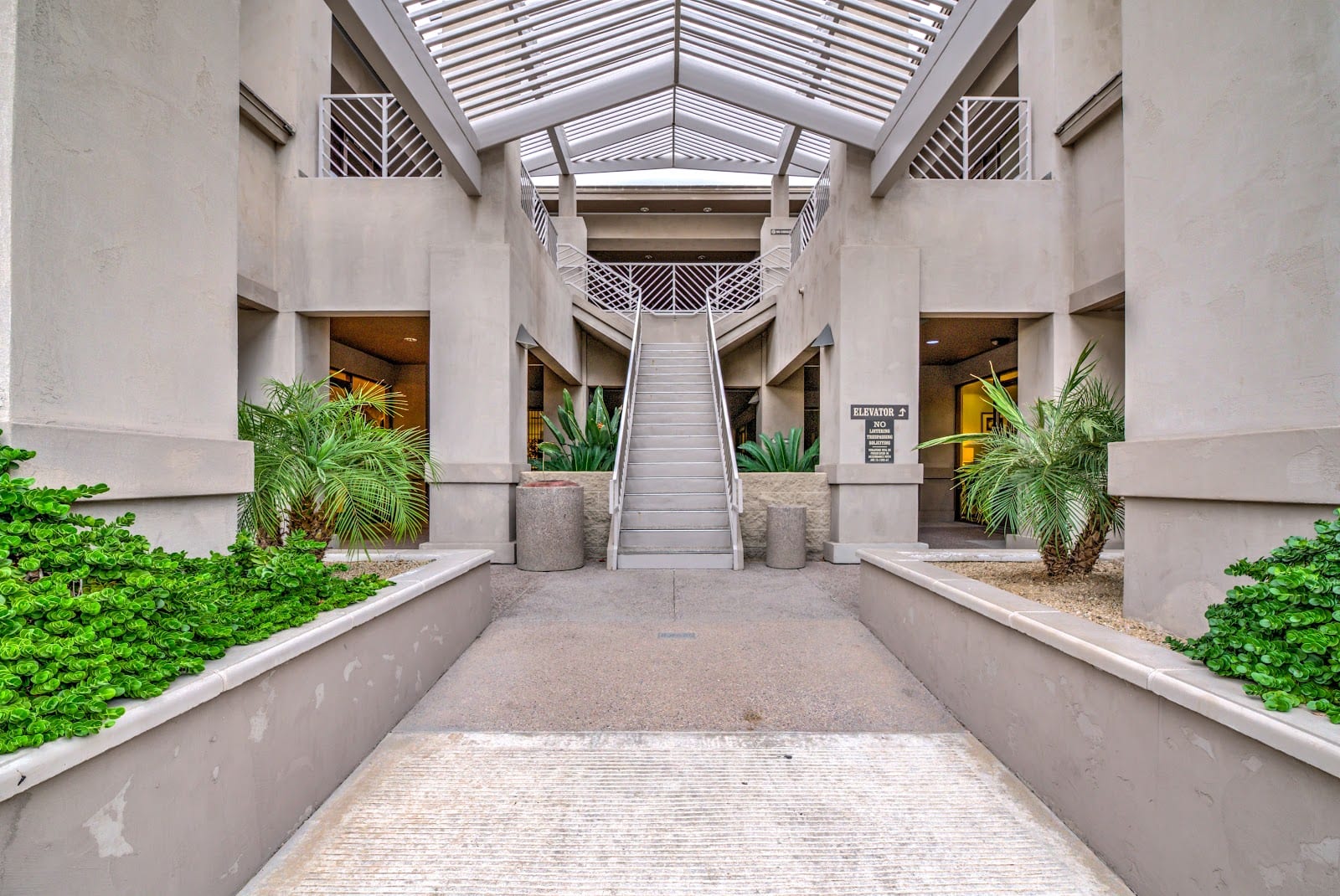 Southwest Kidney Institute, PLC, photo 3