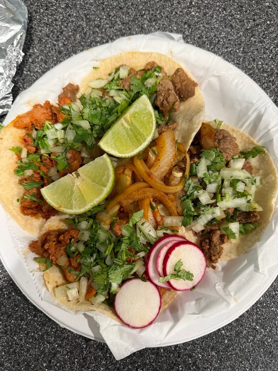 Taquería La Marcelita