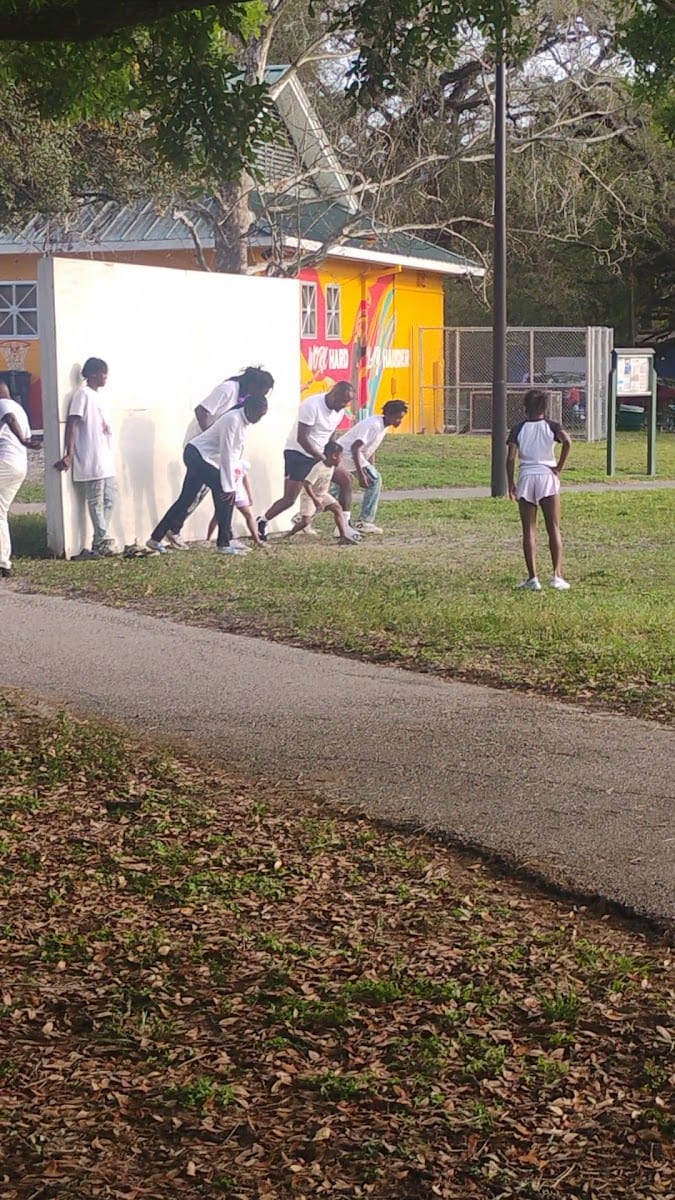 Woodland Terrace Park (Gwen Miller Recreation Center), photo 4
