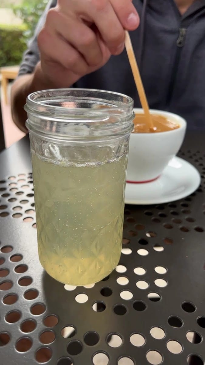 Lola's Cafe, photo 3