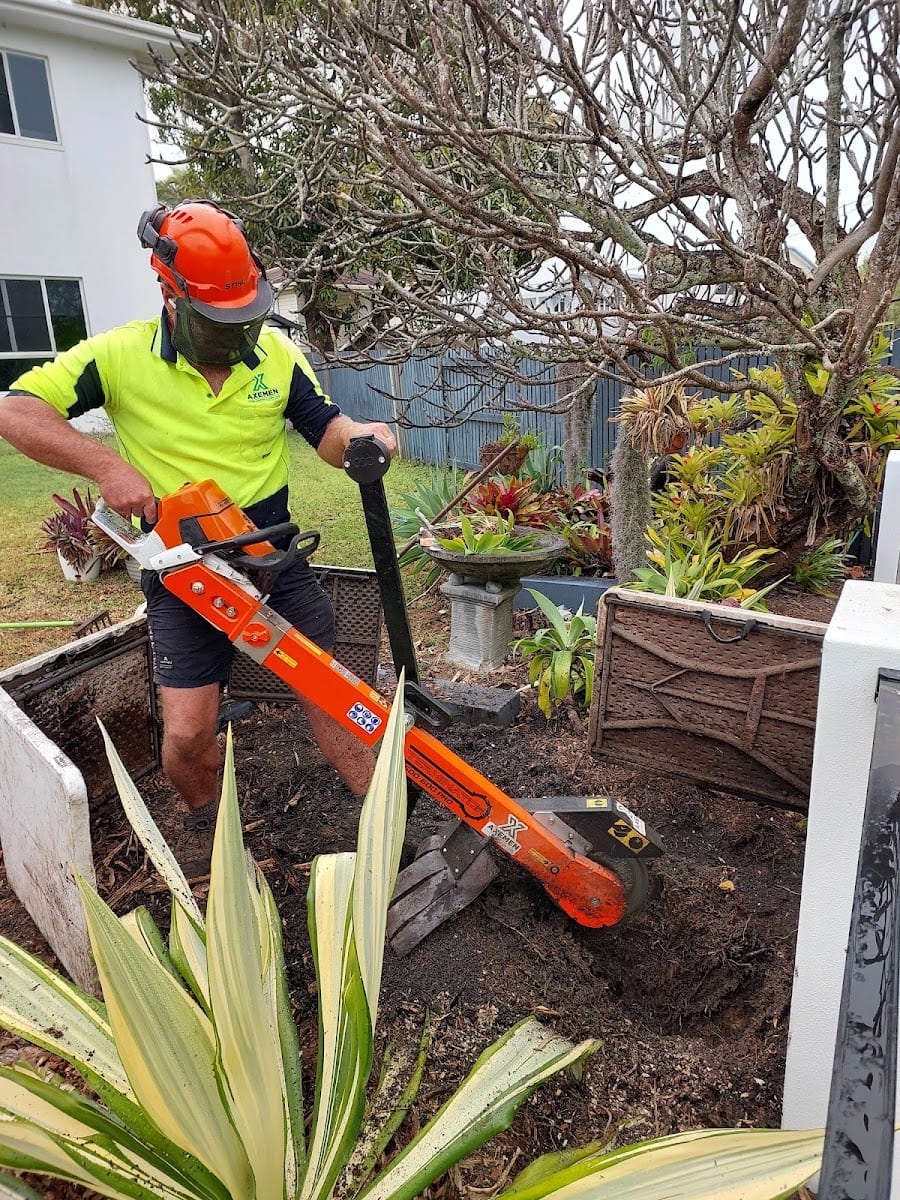 Axemen Stumpgrinding & Lawn Care